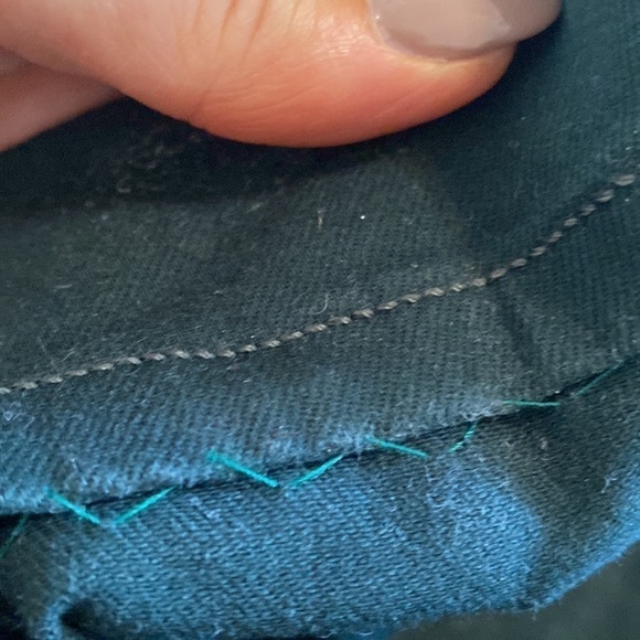 Ann Taylor | Loft | Curvy Skinny | Color: Forest Green - Picture 13 of 14